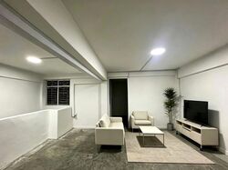 4 CHANGI VILLAGE ROAD (D17), Shop House #618683721
